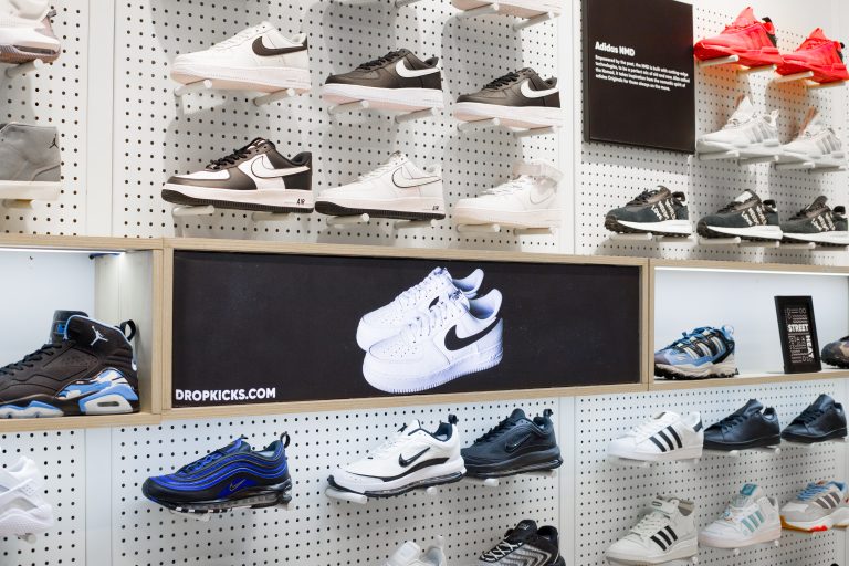 Dropkick D5- Wall Display