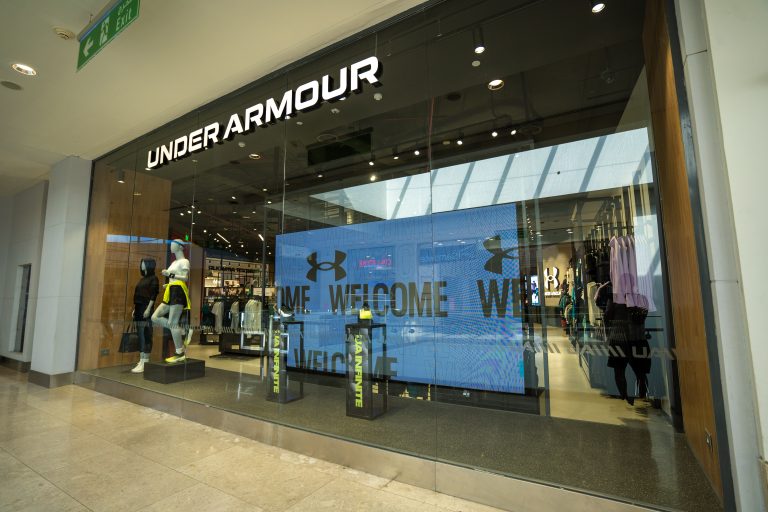 Under Armour- LED Indoor Screens Entrance