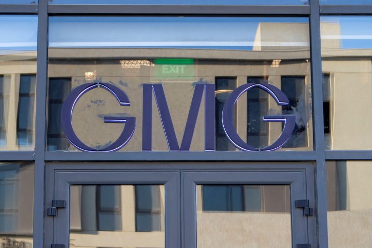 GMG- Outdoor Logo Signage