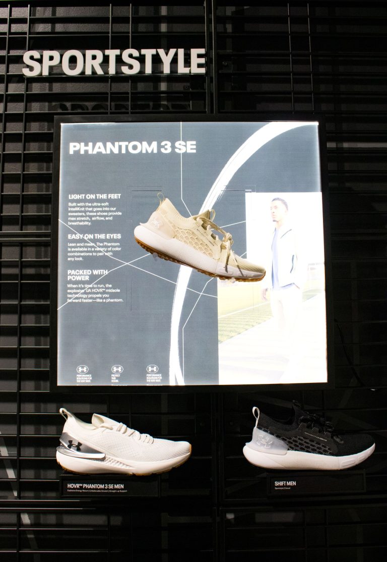 Under Armour- Lightbox